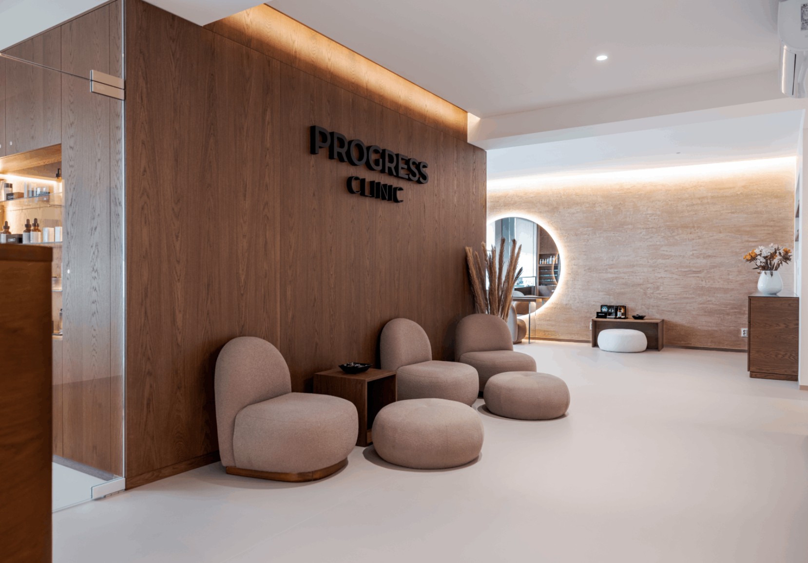 Recepce a čekárna Progress Clinic, Kobližná 35/15